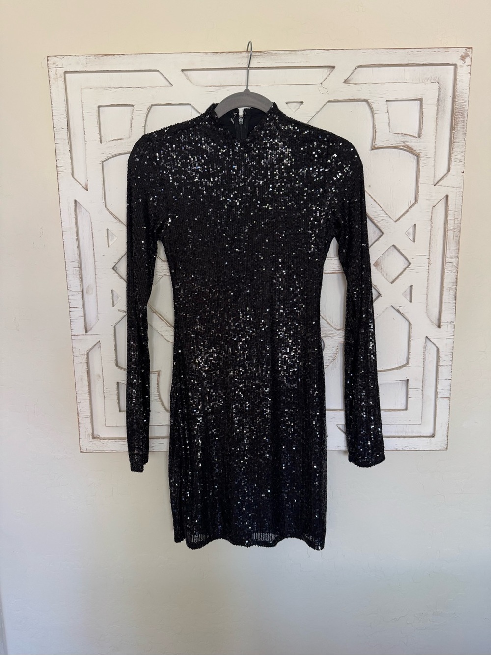 Abercrombie & Fitch Black Sequin Mock Neck Long-Sleeve Mini Dress - Picture 4 of 6